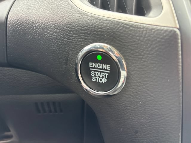 Used 2022 Ford Edge SEL w/ Convenience Package AWD/4WD image 17