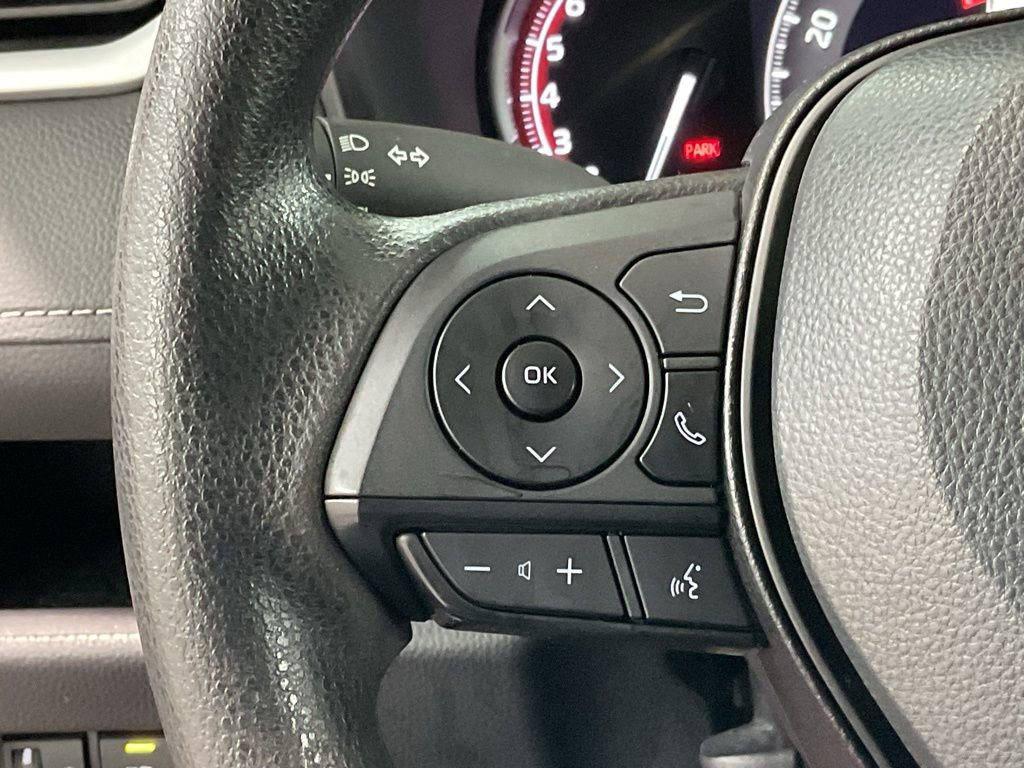 Used 2023 Toyota RAV4 LE image 9