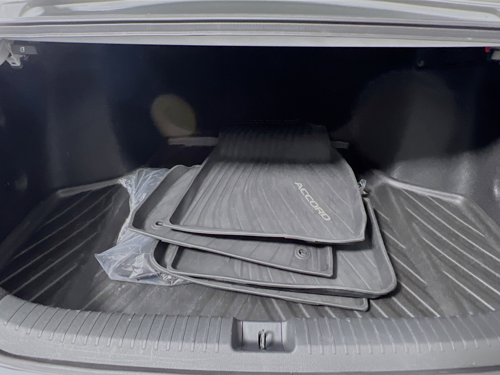 Used 2023 Honda Accord Touring image 34