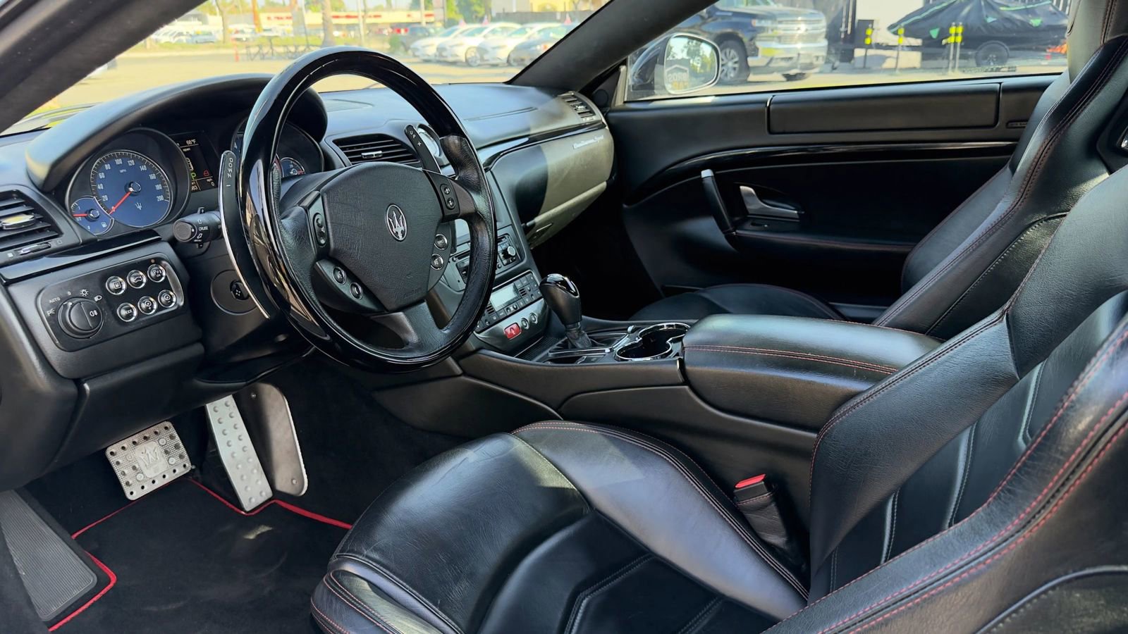 Used 2014 Maserati GranTurismo Sport image 14