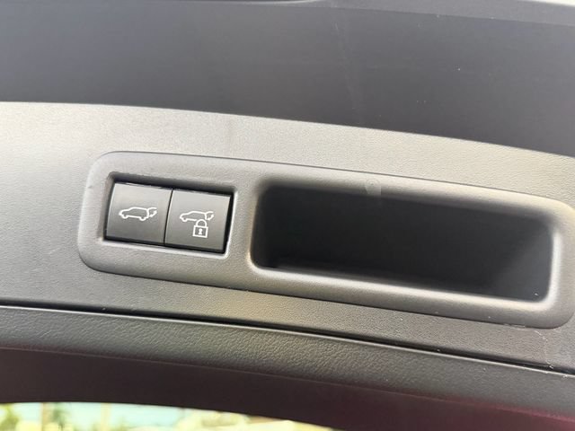 Used 2024 Lexus UX 250h F Sport FWD image 15