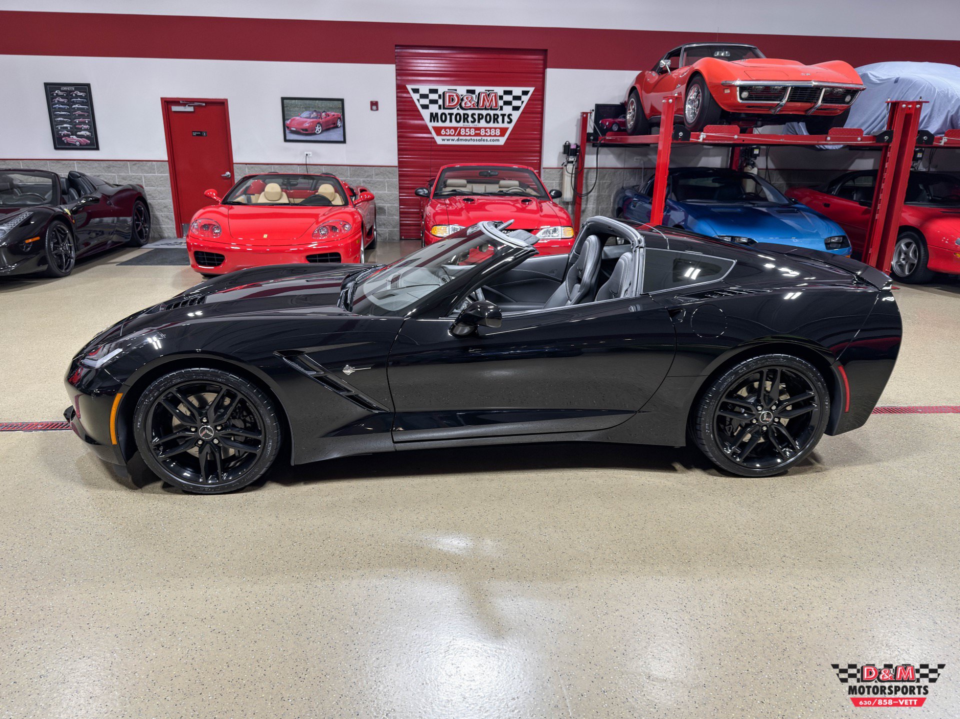 Used 2015 Chevrolet Corvette Stingray Coupe w/ 3LT Preferred Equipment Group RWD image 2