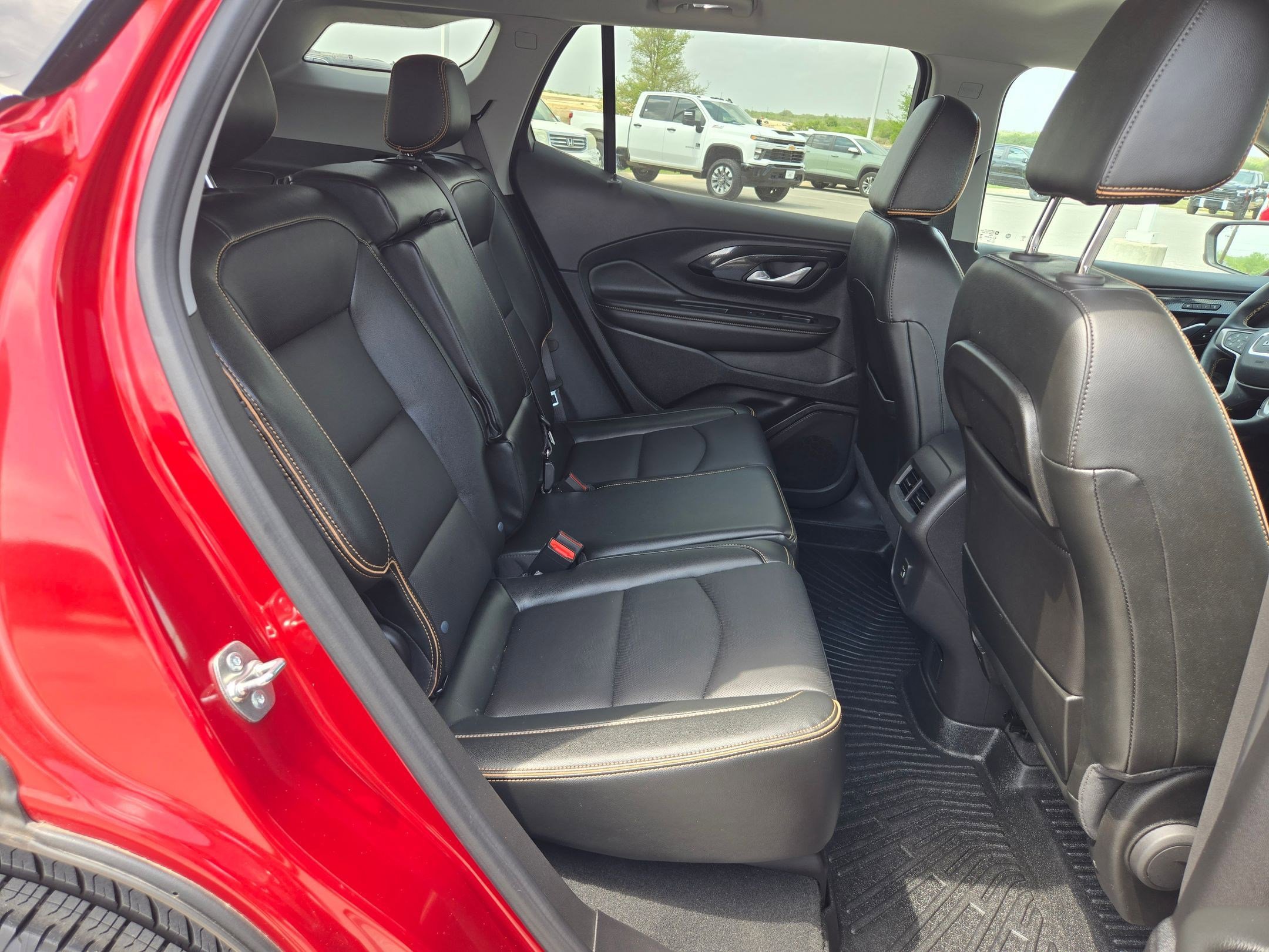 Certified 2024 GMC Terrain AT4 image 19