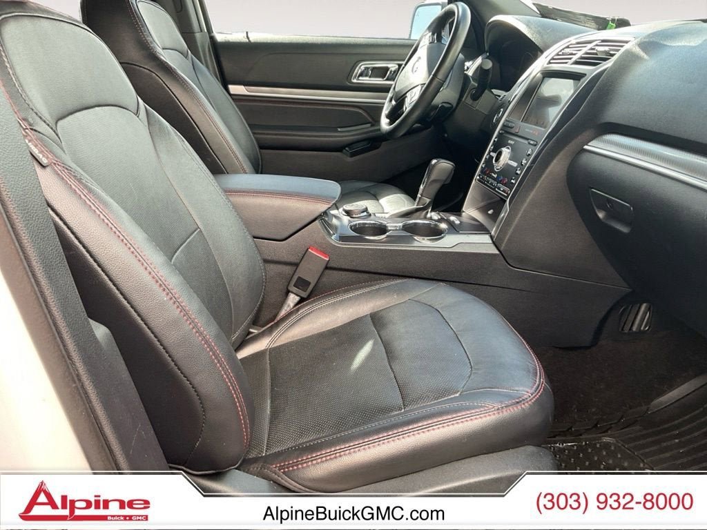 Used 2019 Ford Explorer Sport w/ Equipment Group 401A AWD/4WD image 15