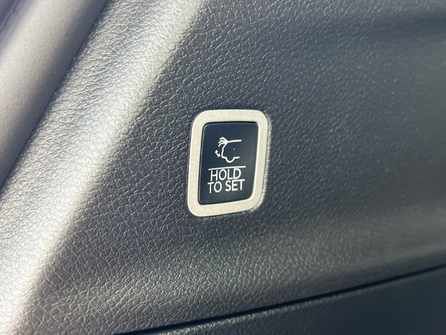 New 2027 Chrysler Pacifica Select FWD image 32