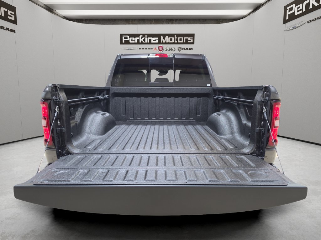 New 2027 RAM 1500 4x4 Crew Cab image 10