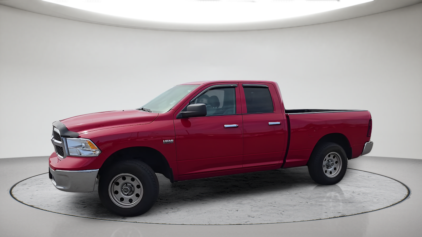 Used 2018 RAM 1500 Classic SLT AWD/4WD image 12