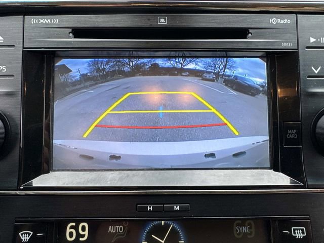 Used 2016 Toyota Avalon Limited w/ Toyota Safety Sense Package image 24