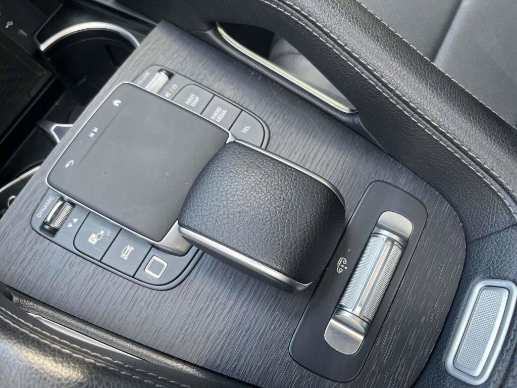 Certified 2025 Mercedes-Benz GLS 450 4MATIC w/ AMG Line Exterior image 34