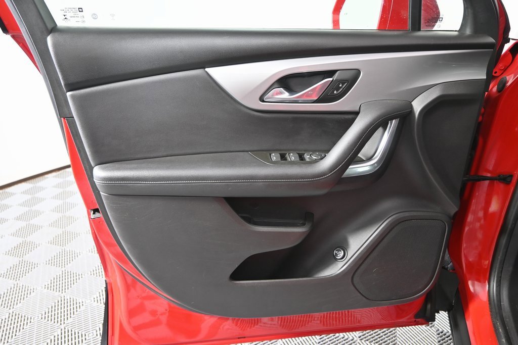 Used 2019 Chevrolet Blazer LT image 19