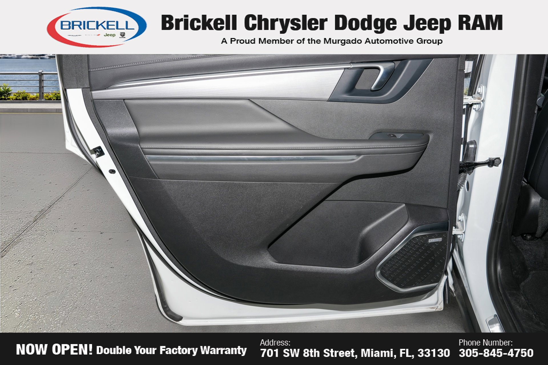 Used 2025 Buick Enclave Preferred FWD image 13