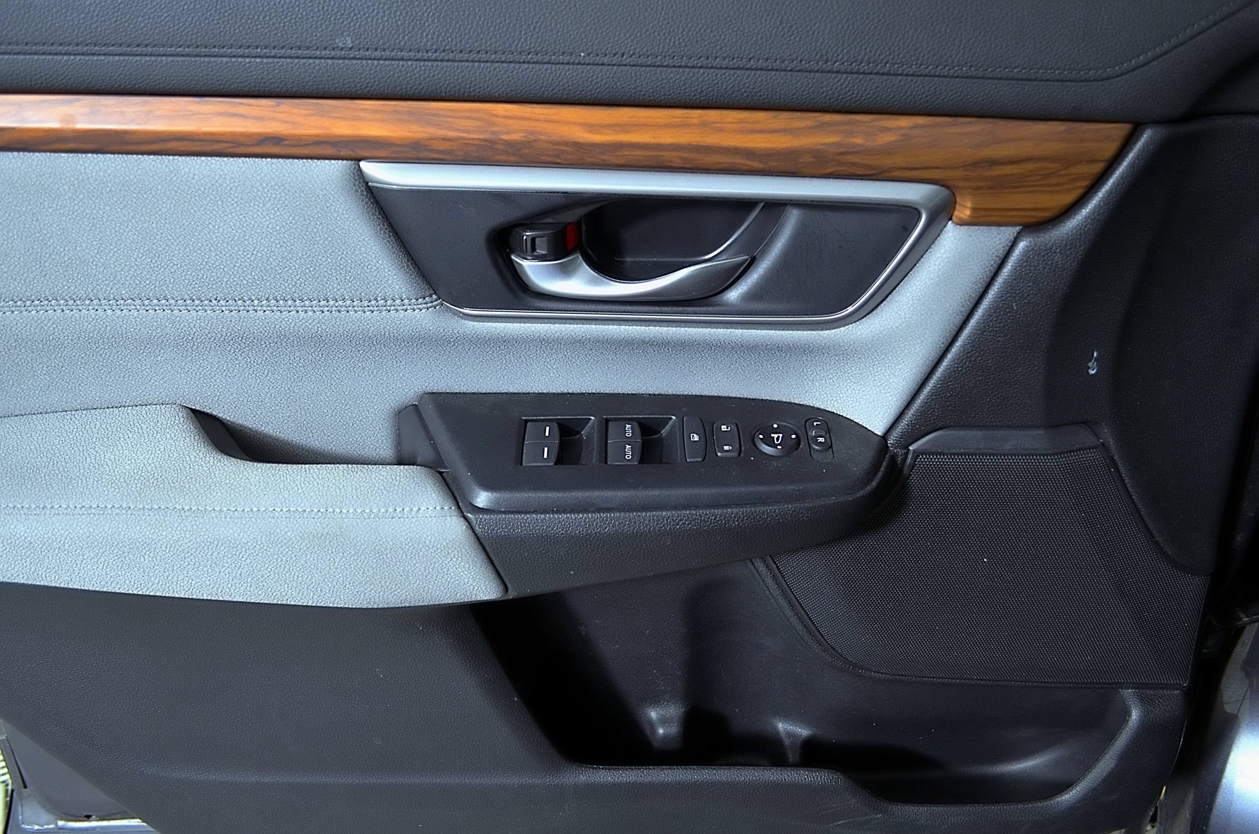 Used 2022 Honda CR-V EX image 15