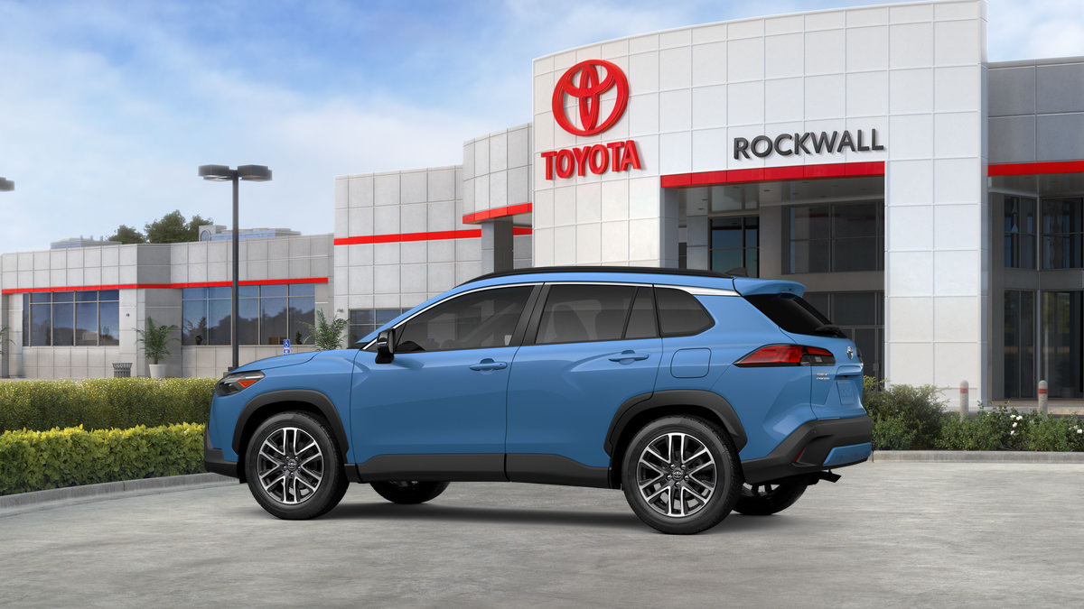 New 2026 Toyota Corolla Cross XLE FWD image 7