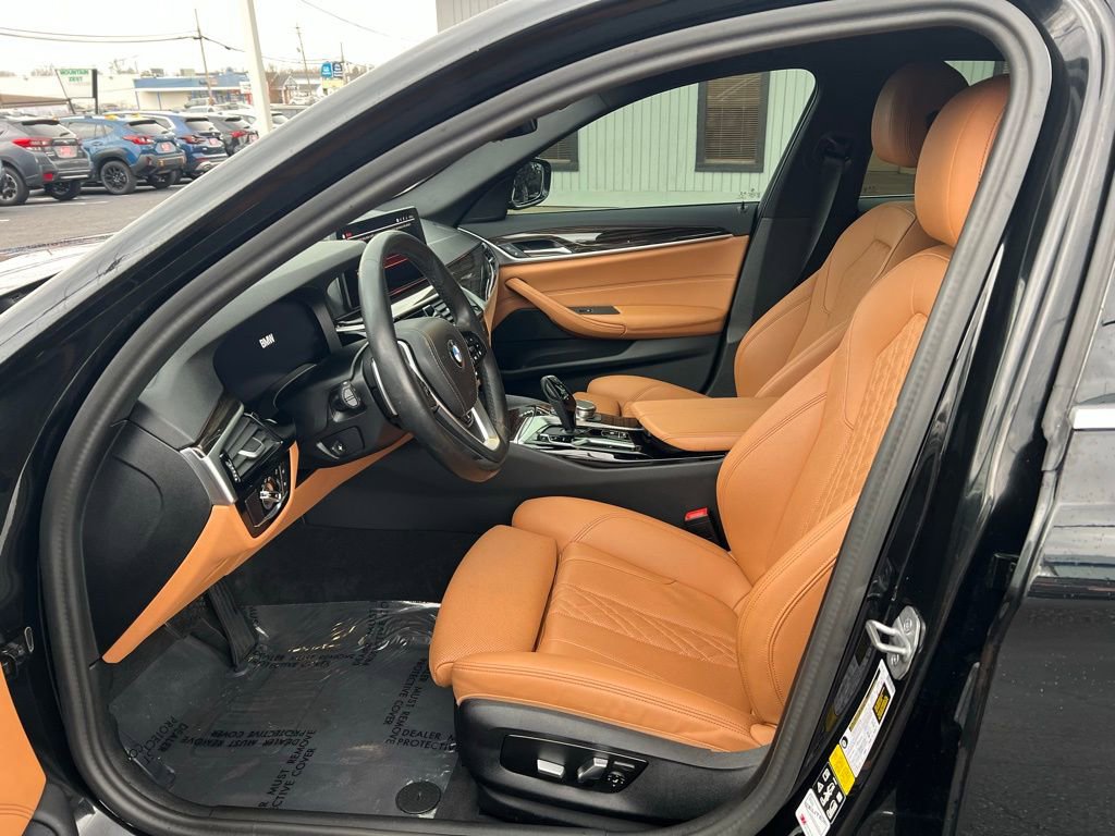 Used 2023 BMW 540i xDrive w/ Convenience Package image 8