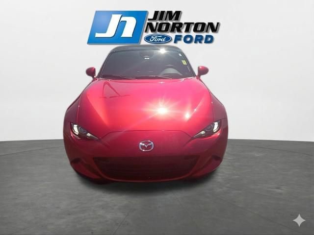 Used 2024 MAZDA MX-5 Miata Grand Touring w/ Weather Package RWD image 3