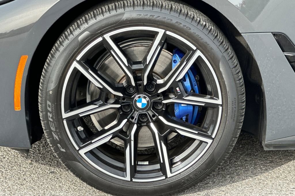 Used 2023 BMW i4 eDrive40 w/ M Sport Package image 32