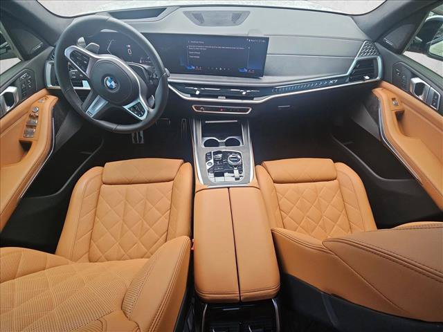 Used 2024 BMW X7 xDrive40i w/ Executive Package AWD/4WD image 16