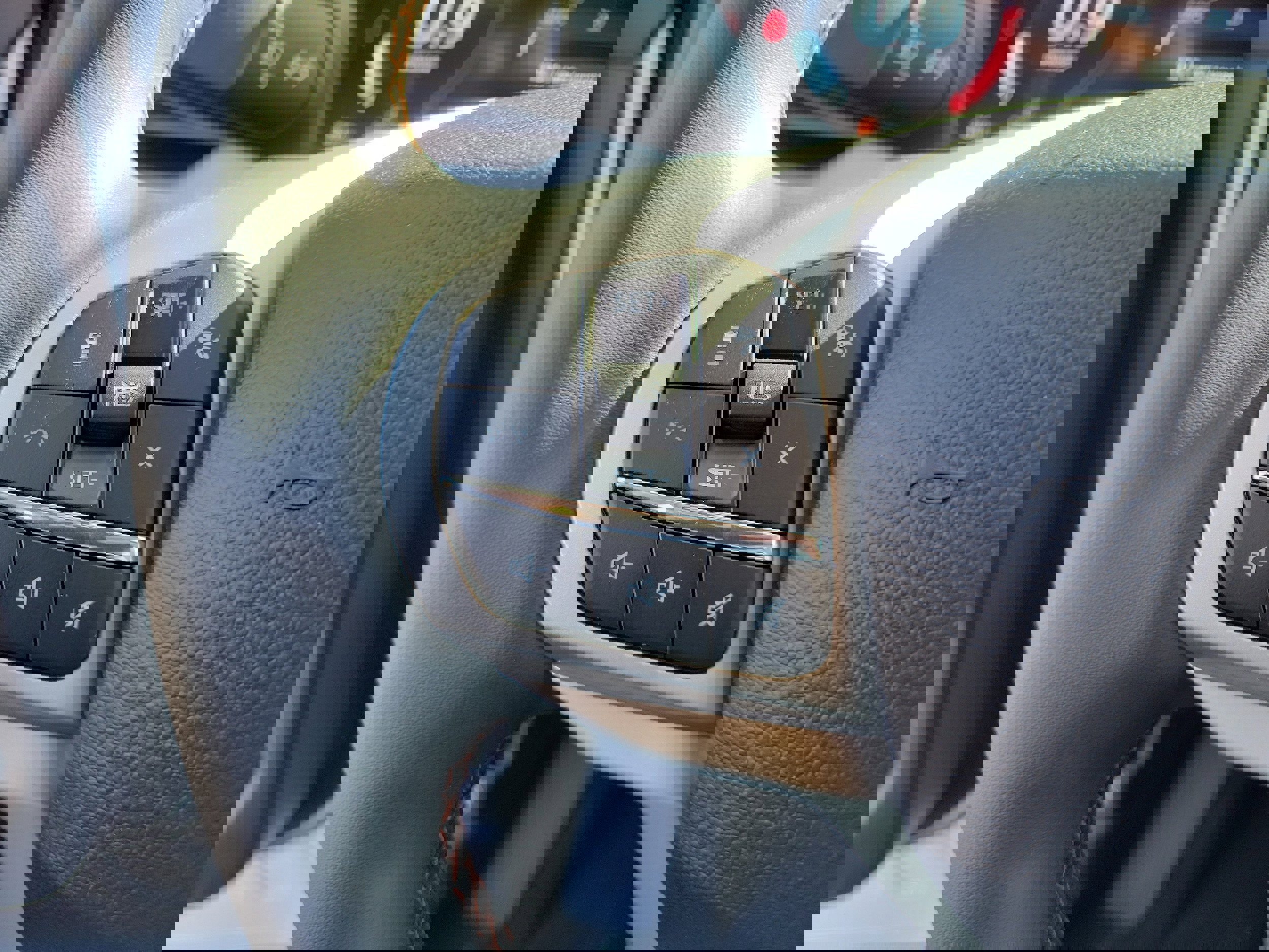 New 2026 Ford Explorer Active w/ Active Comfort Package image 27