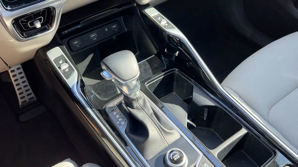 Used 2022 Kia Sorento SX image 31