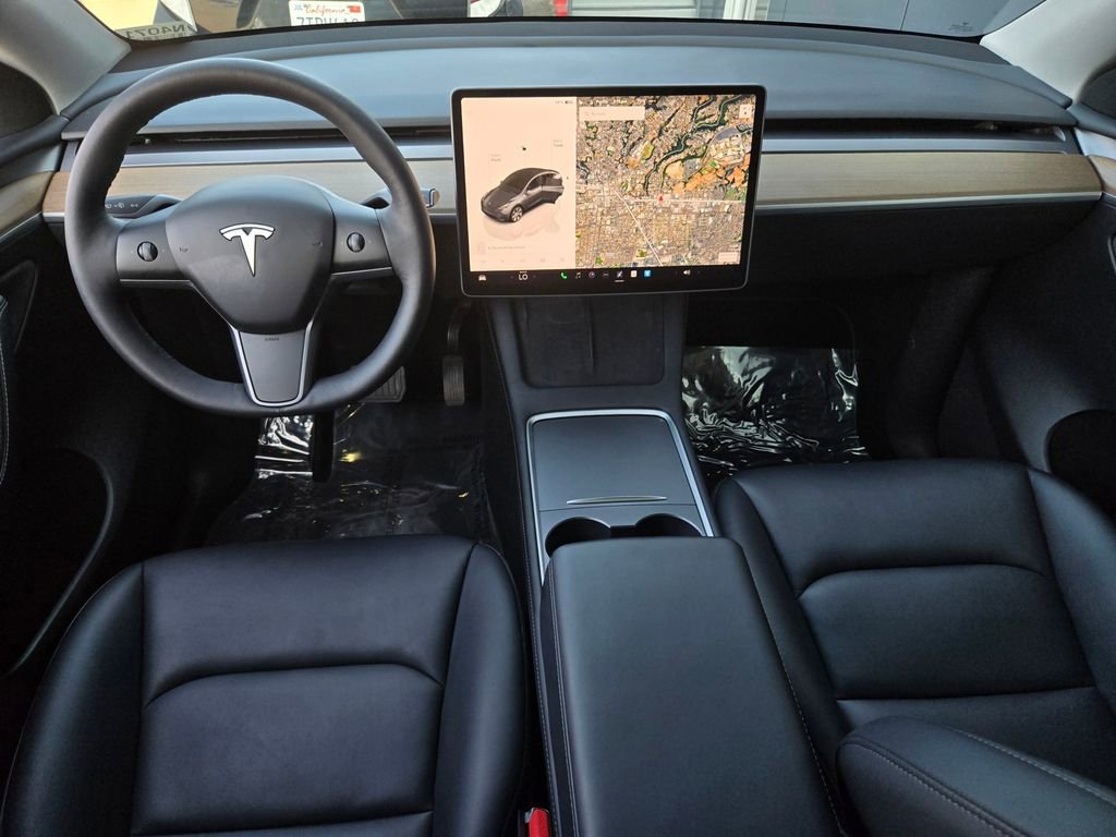 Used 2023 Tesla Model Y Long Range image 14