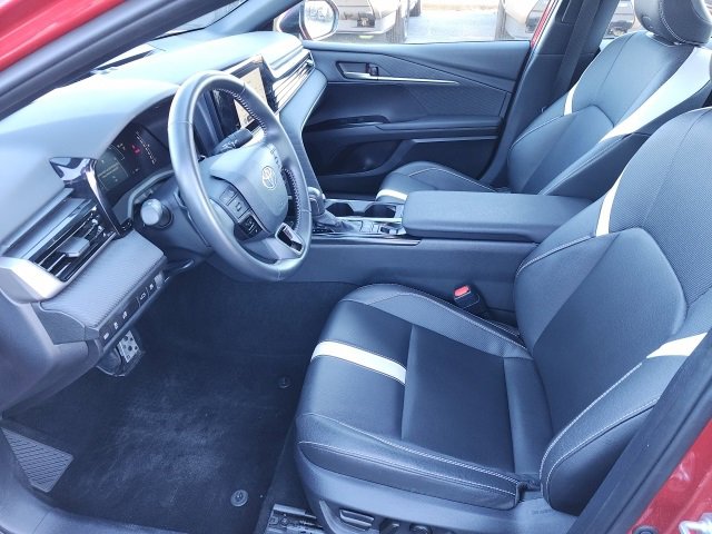 Certified 2025 Toyota Camry SE image 7