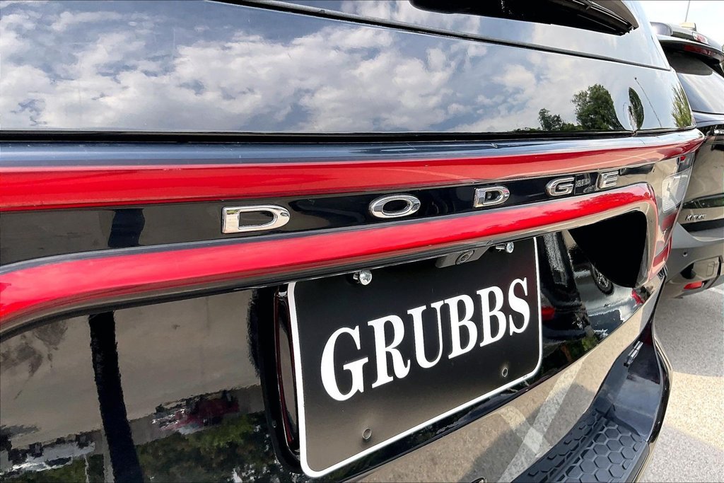 Used 2019 Dodge Durango GT w/ Blacktop Package RWD image 31