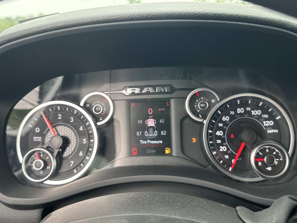 New 2026 RAM 2500 Tradesman w/ Bed Utility Group AWD/4WD image 30