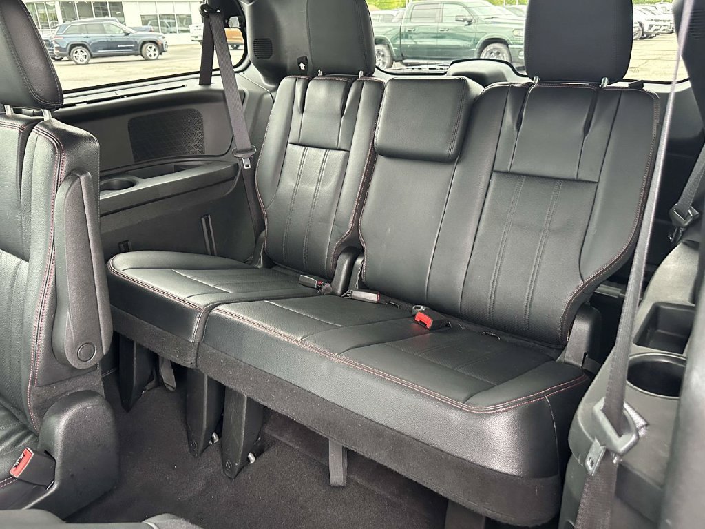 Used 2017 Dodge Grand Caravan GT FWD image 11