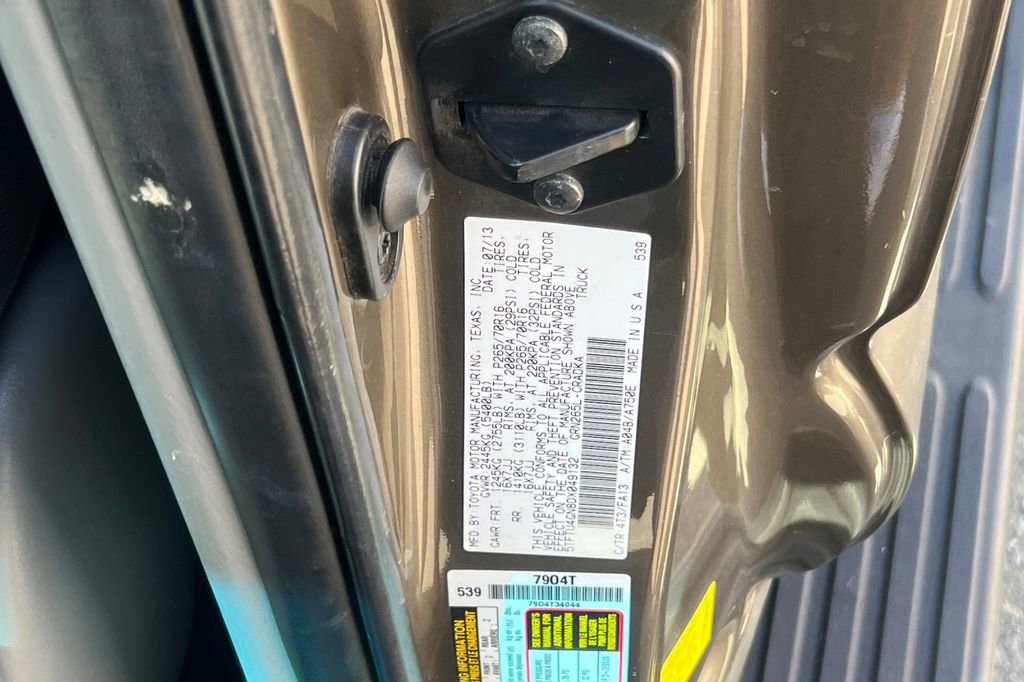 Used 2013 Toyota Tacoma PreRunner w/ TRD Off-Road Pkg RWD image 31