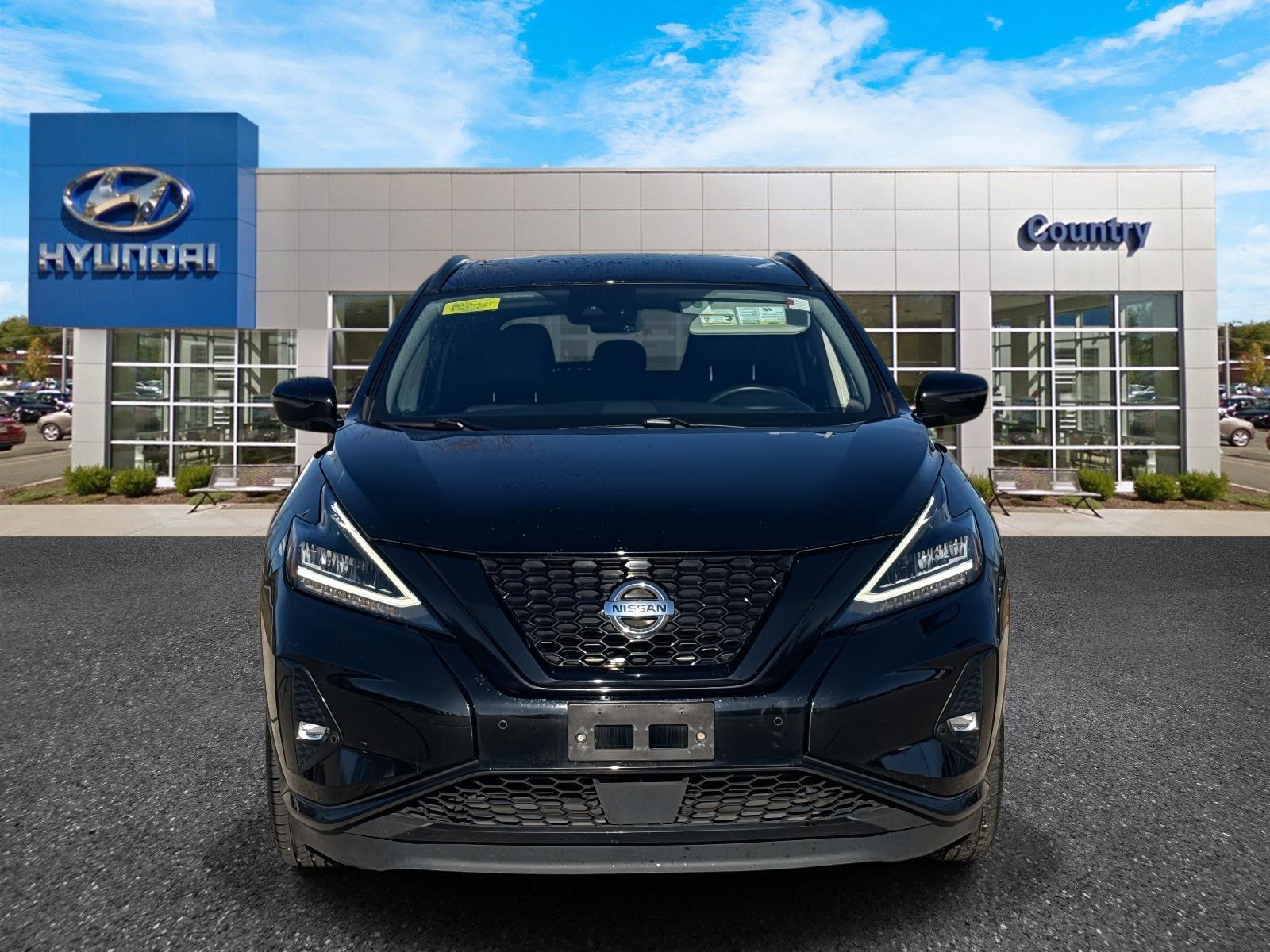 Used 2022 Nissan Murano SV w/ SV Midnight Edition Package image 2
