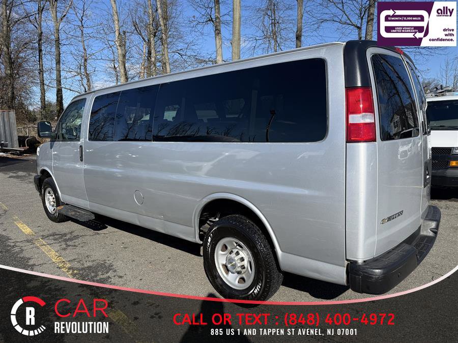 Used 2020 Chevrolet Express 3500 LS image 4