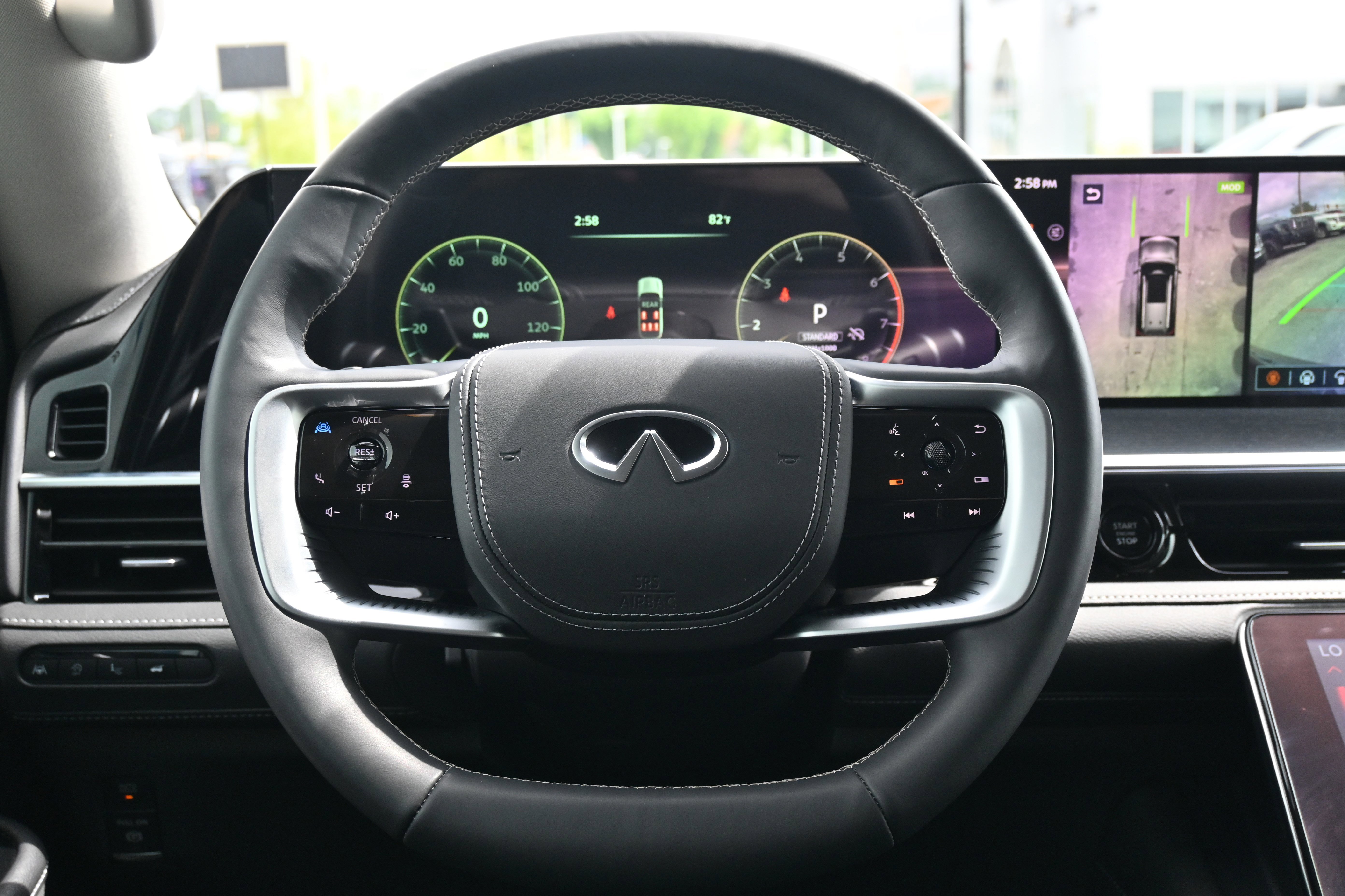 Used 2025 INFINITI QX80 Sensory AWD/4WD image 17