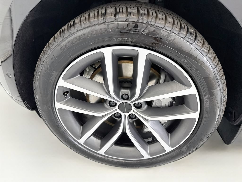 New 2026 Land Rover Range Rover SE AWD/4WD image 30