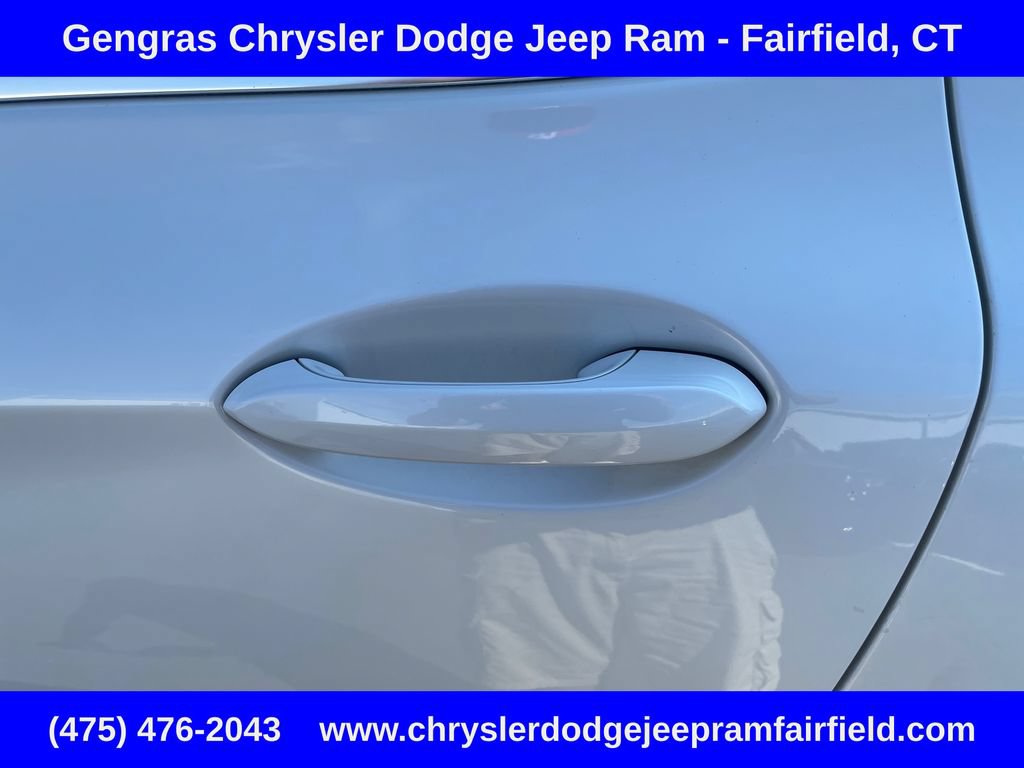Used 2018 BMW X3 xDrive30i w/ Driving Assistance Package AWD/4WD image 33