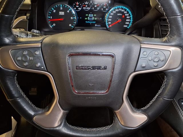Used 2018 GMC Yukon Denali w/ Denali Ultimate Package AWD/4WD image 11