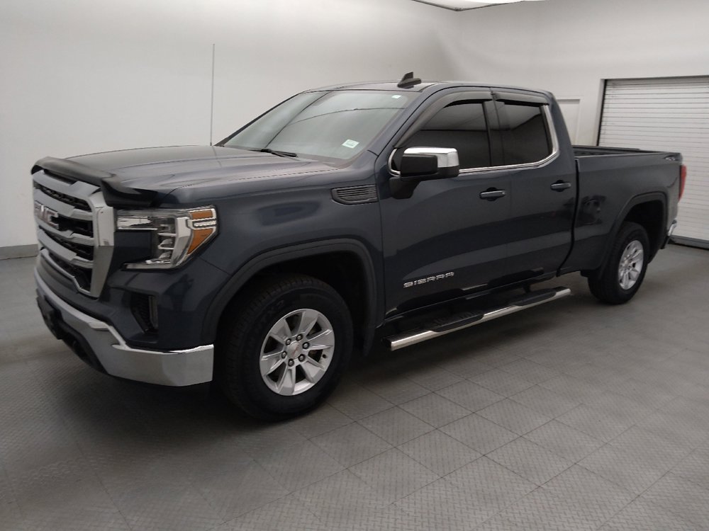 Used 2020 GMC Sierra 1500 SLE w/ SLE Value Package AWD/4WD image 2