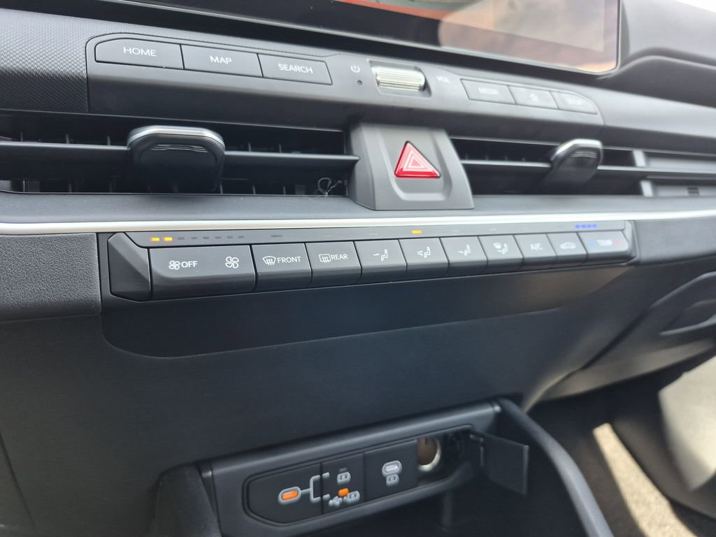 New 2026 Kia K4 LXS image 23