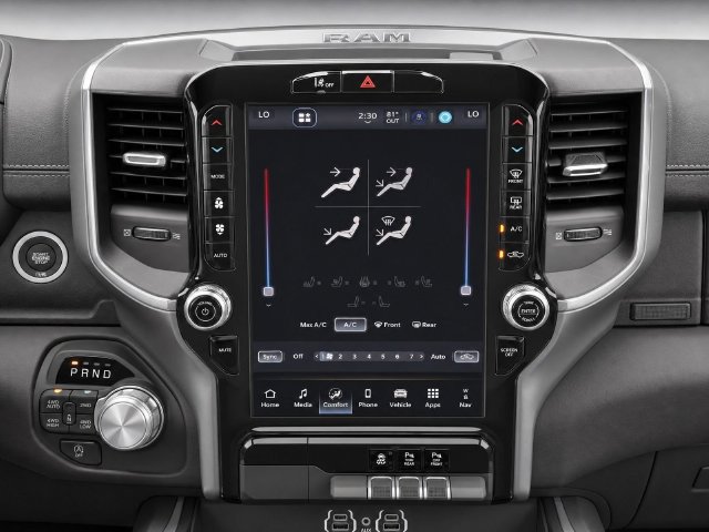 Used 2026 RAM 1500 Laramie AWD/4WD image 23