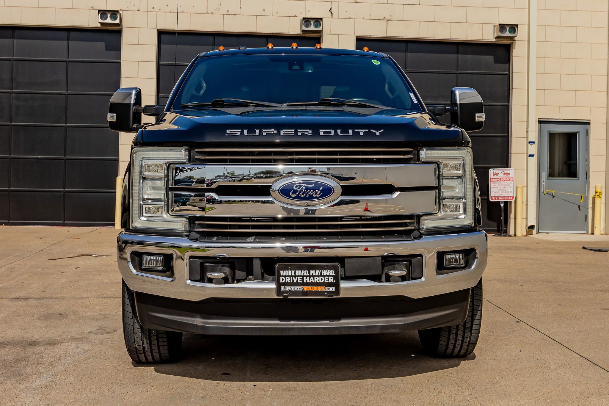 Used 2017 Ford F250 King Ranch w/ King Ranch Ultimate Package image 2