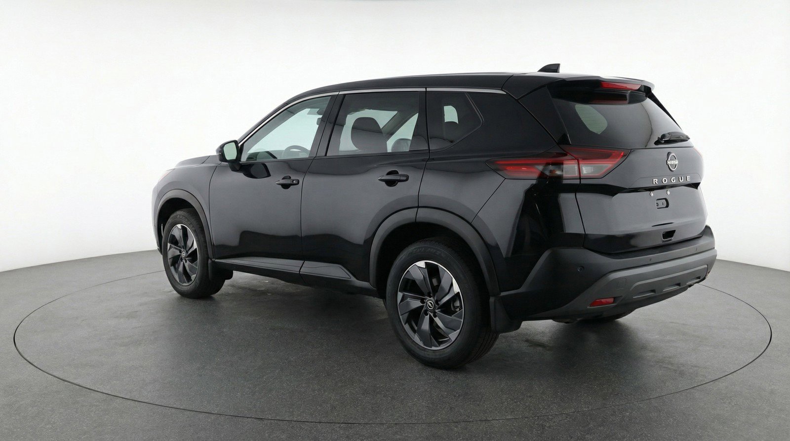 Used 2025 Nissan Rogue SV image 6
