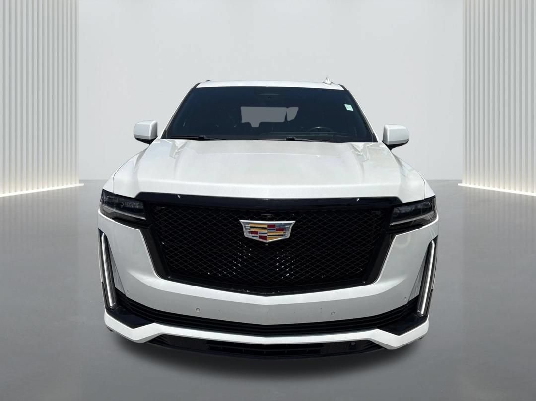Certified 2022 Cadillac Escalade Premium Luxury w/ Performance Package AWD/4WD image 2