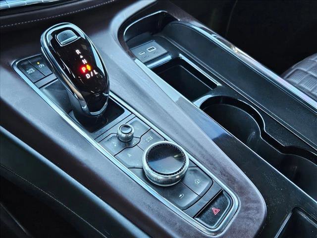 Used 2023 Cadillac Escalade ESV Sport Platinum w/ LPO, ONYX Package image 12