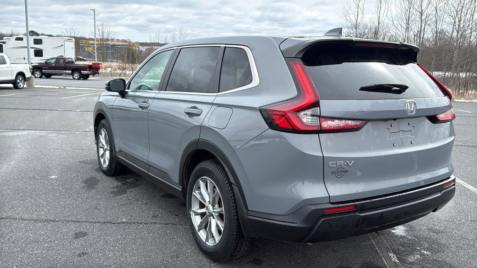 Used 2025 Honda CR-V EX image 9