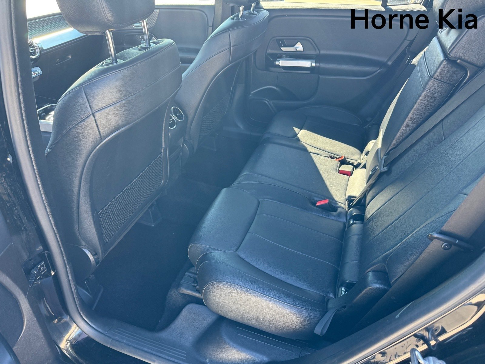 Used 2020 Mercedes-Benz GLB 250 image 11