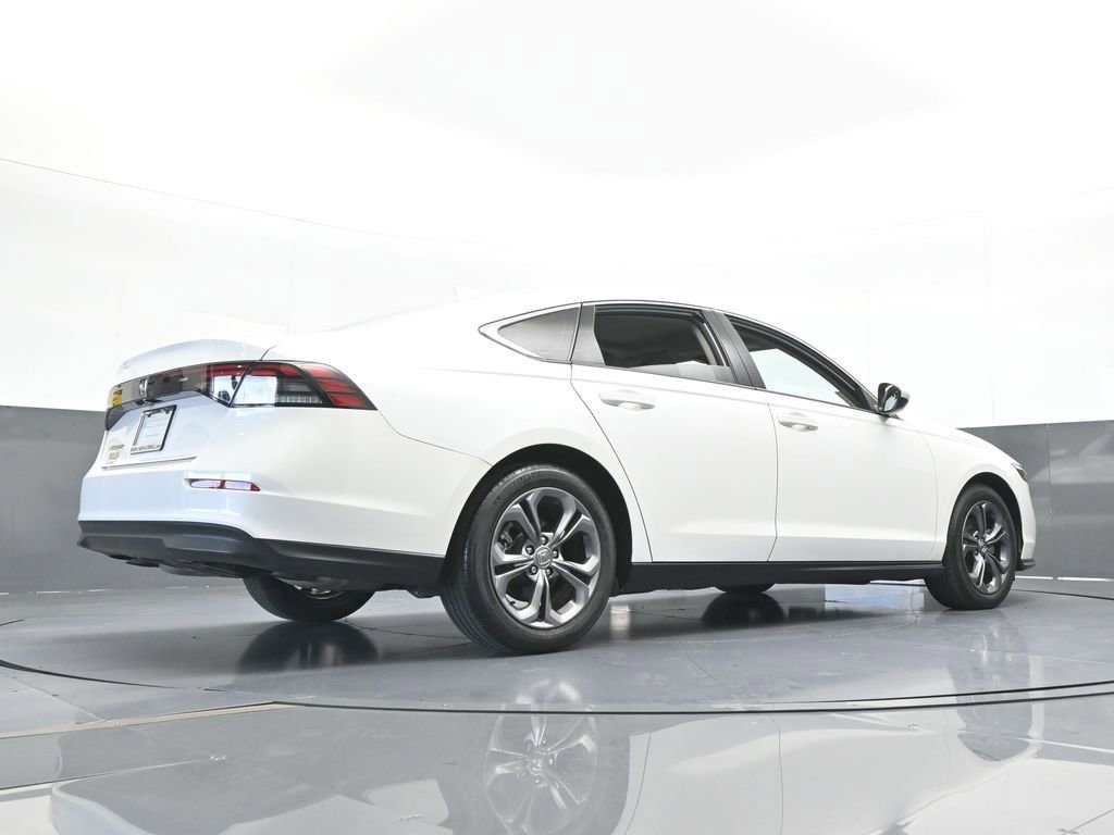 Used 2023 Honda Accord EX image 58