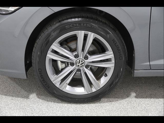 Certified 2023 Volkswagen Jetta SE FWD image 20