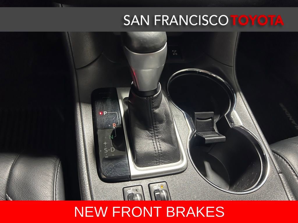 Used 2018 Toyota Highlander SE image 27
