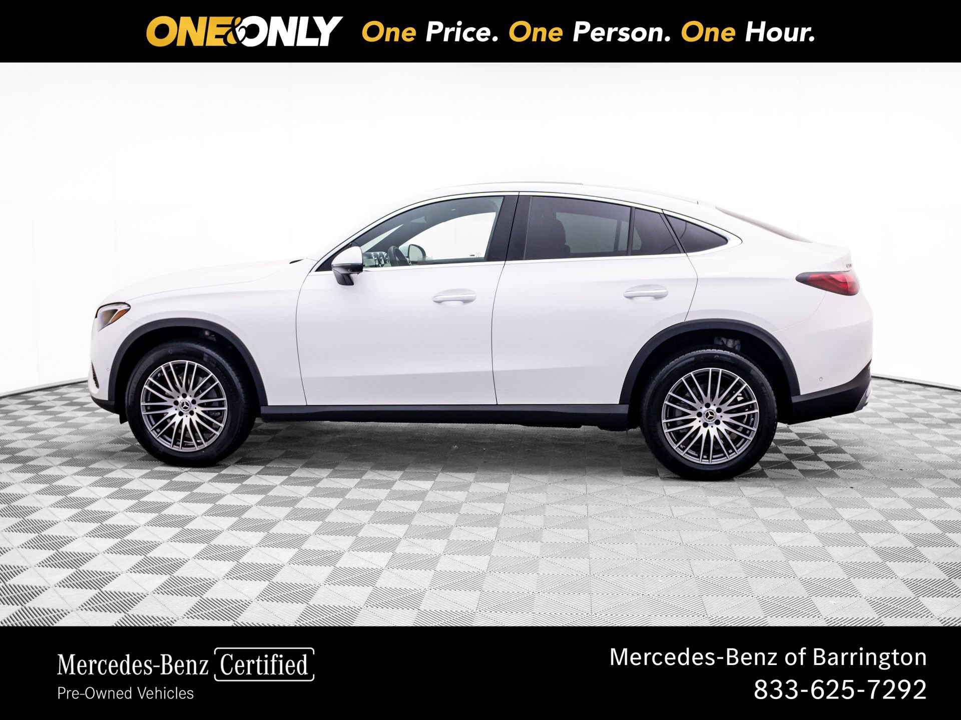 Certified 2025 Mercedes-Benz GLC 300 4MATIC image 2