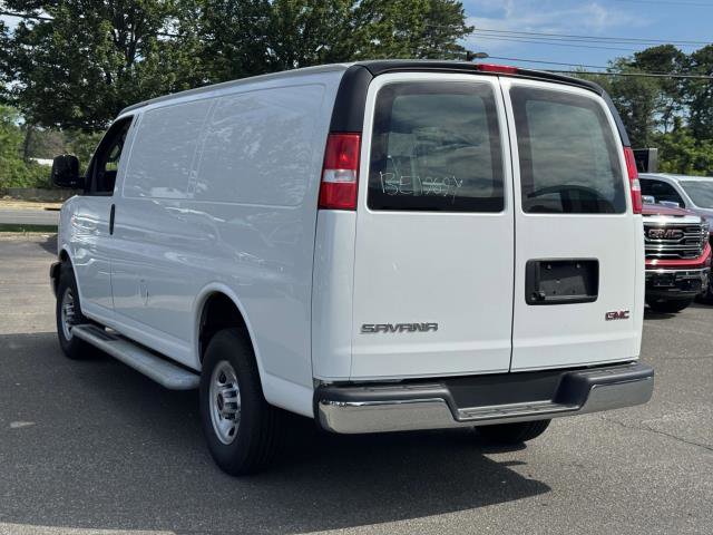 Used 2024 GMC Savana 2500 w/ Driver Convenience Package image 4