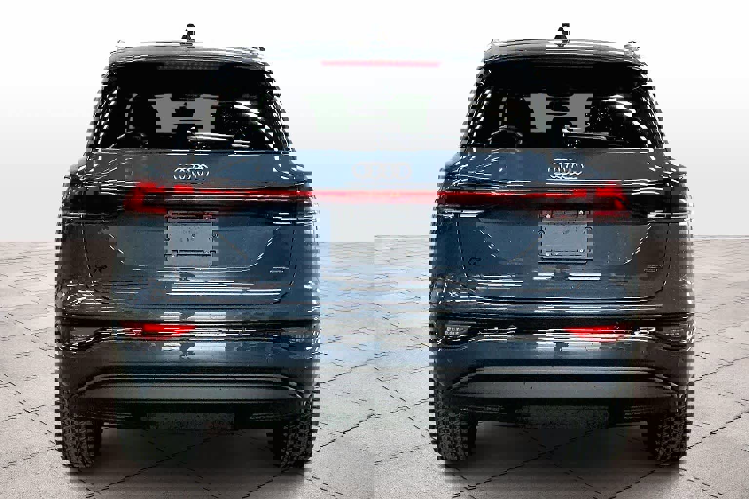 Certified 2025 Audi Q6 e-tron Premium Plus w/ Premium Plus image 7